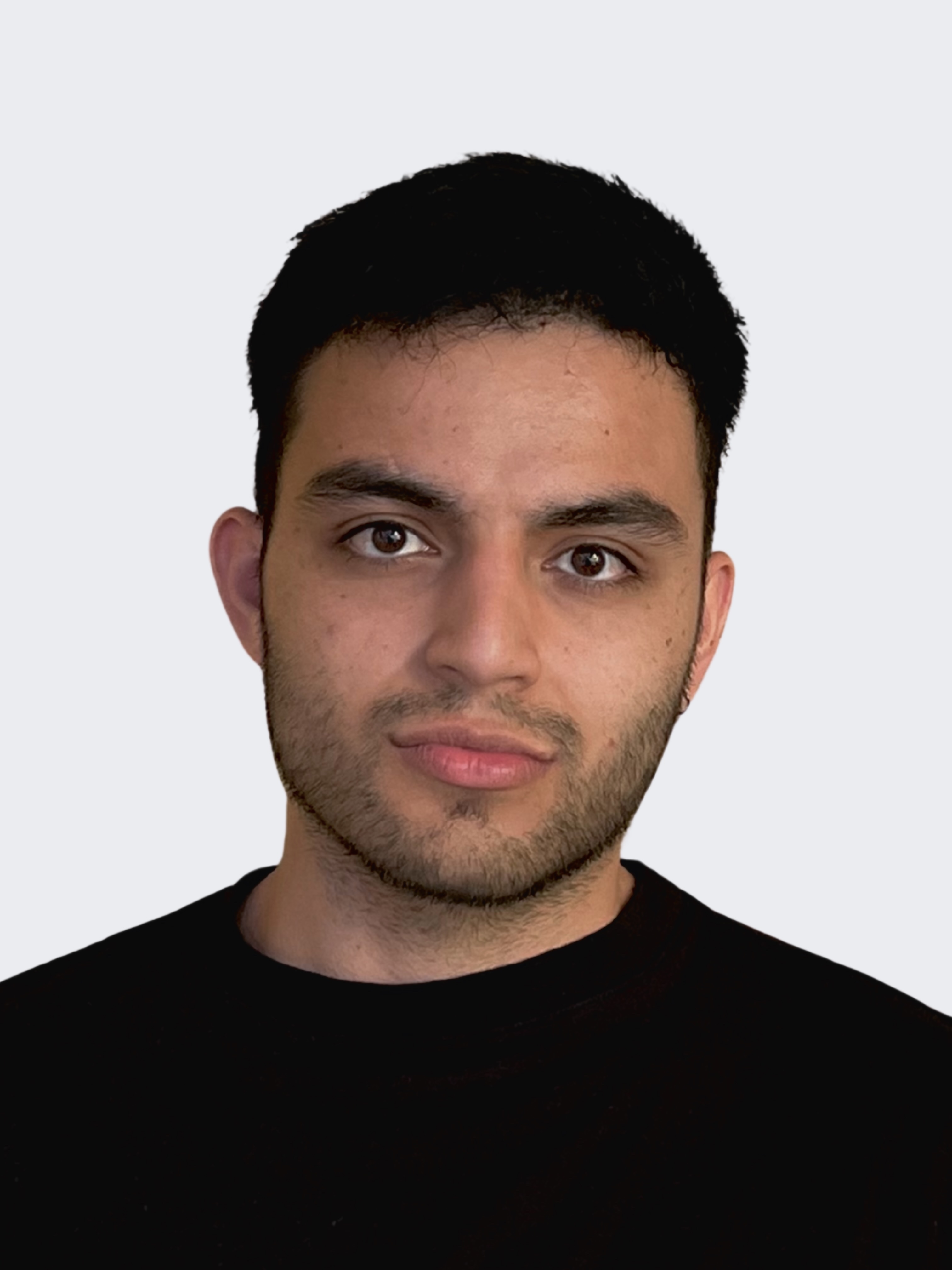 A photo of Guillermo Mondragón